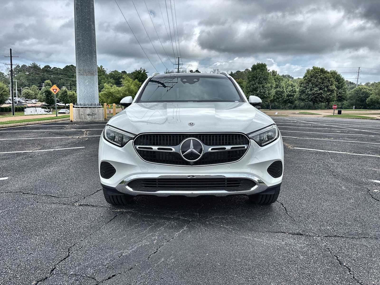 Thumbnail: 2026 Mercedes-Benz GLC - 12