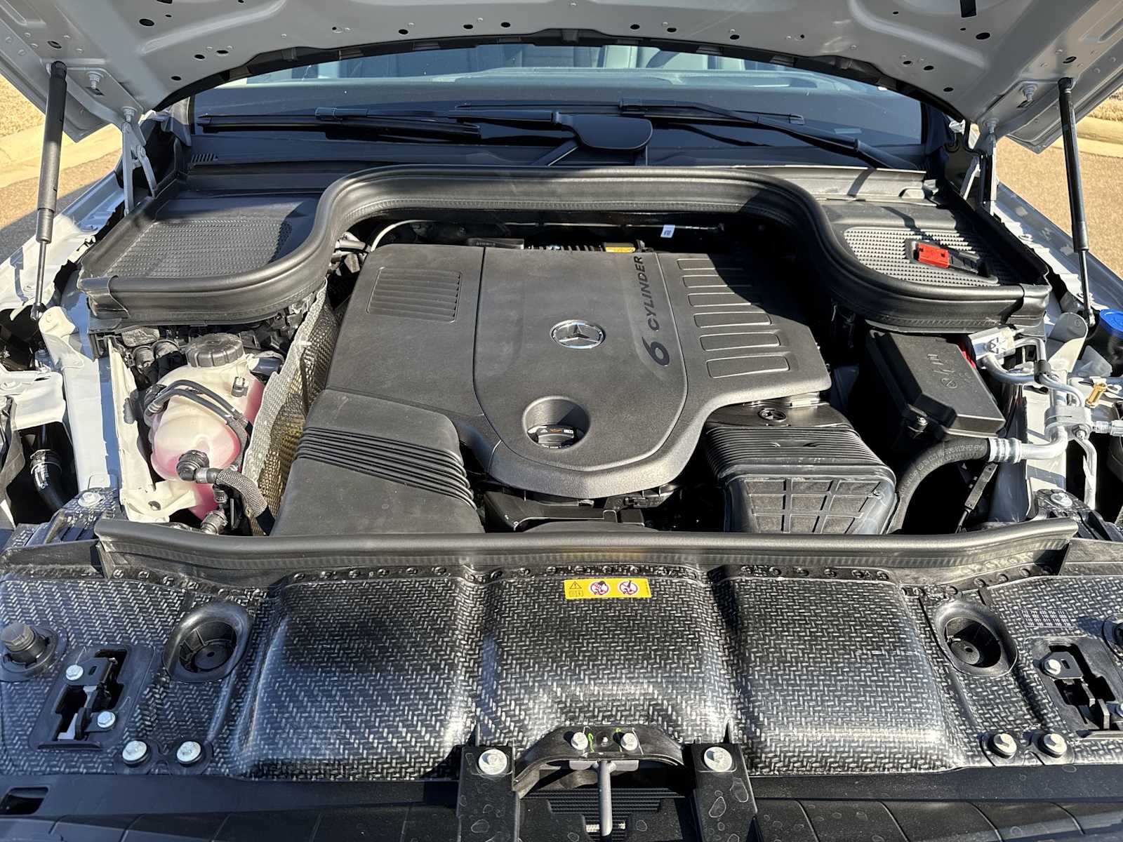 Thumbnail: 2026 Mercedes-Benz GLE - 13