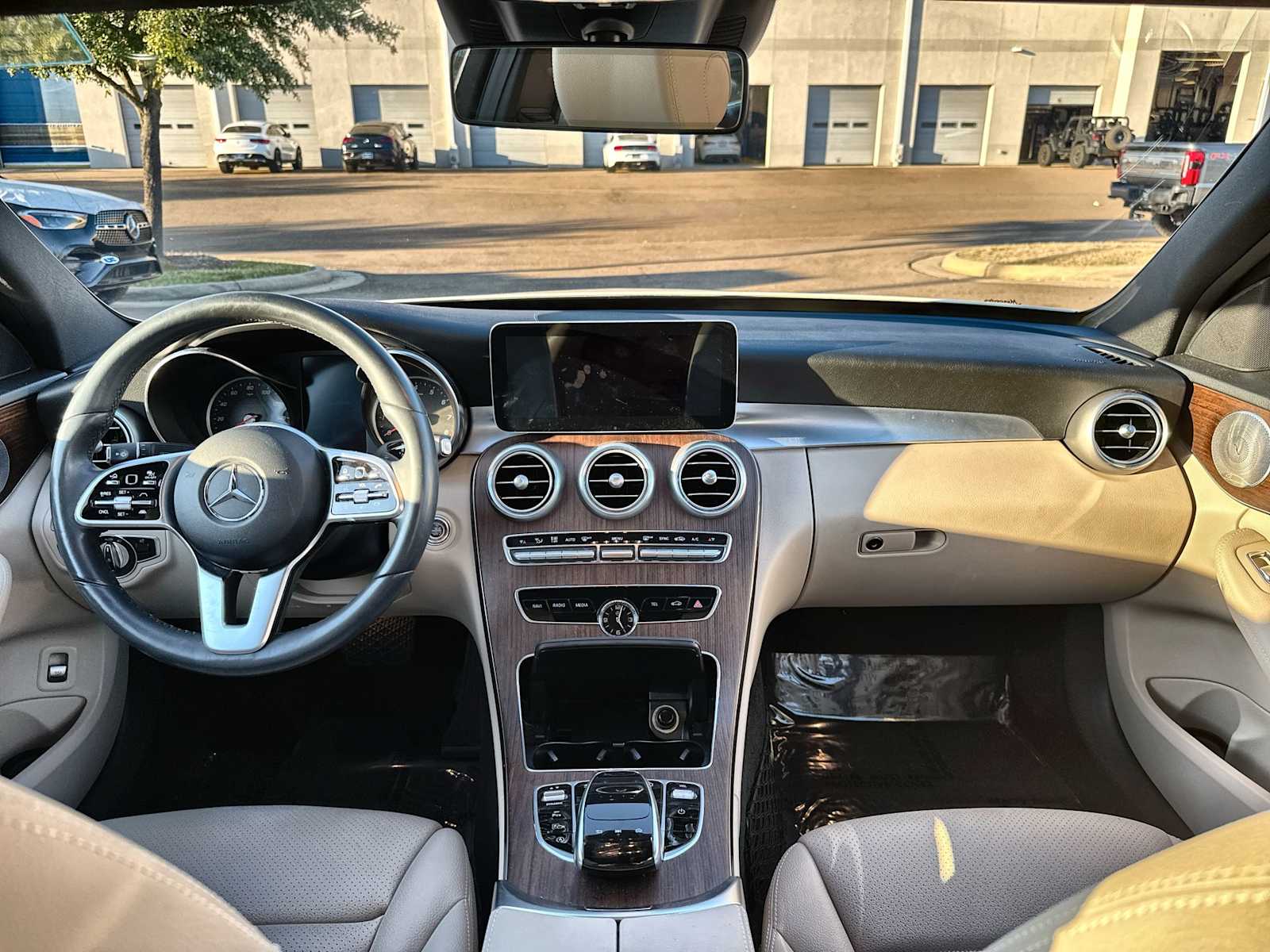 Thumbnail: 2020 Mercedes-Benz C-Class - 20