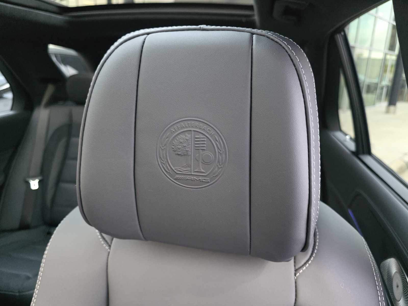 Thumbnail: 2026 Mercedes-Benz GLE - 10