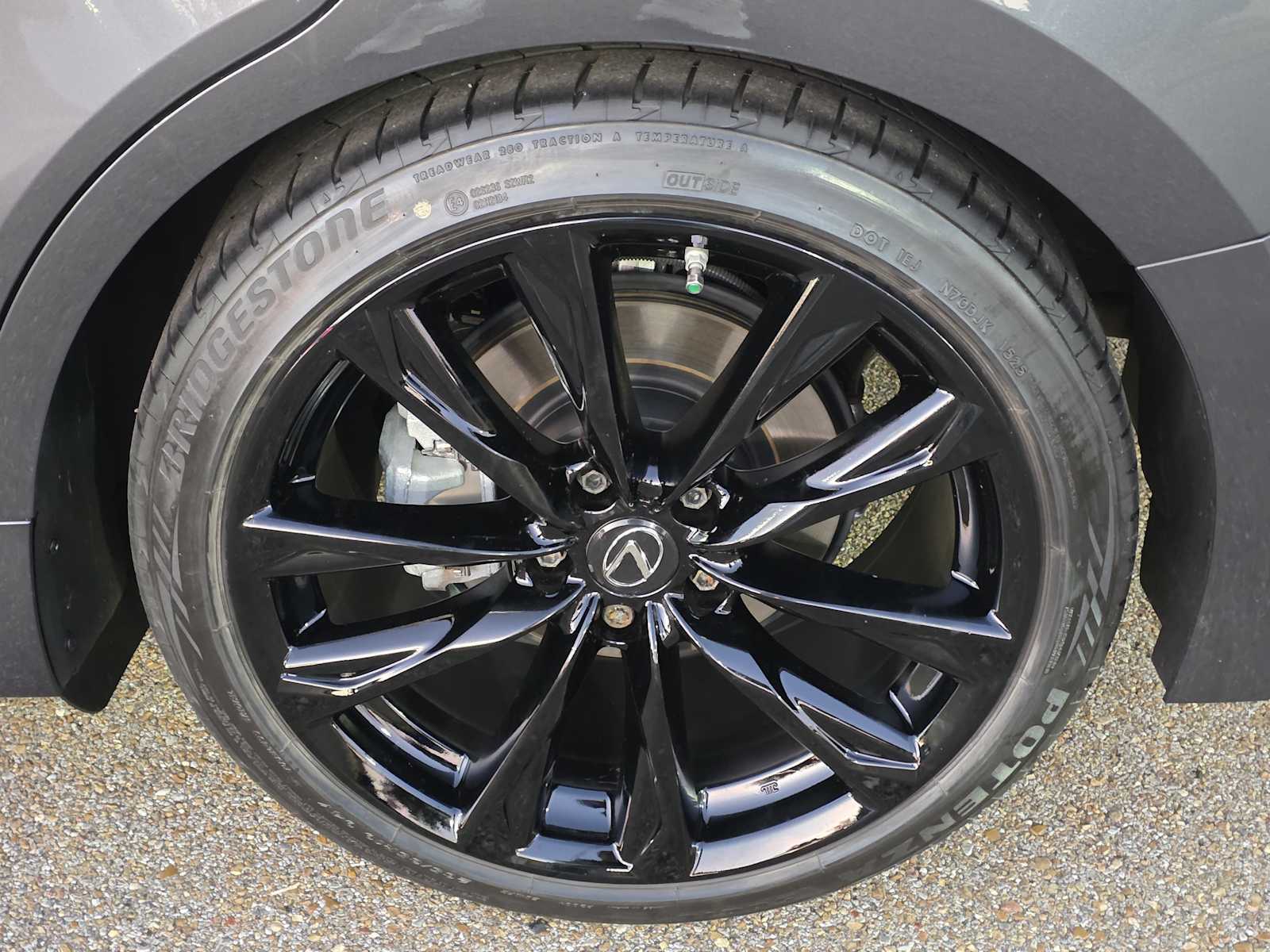 Thumbnail: 2021 Lexus IS - 28