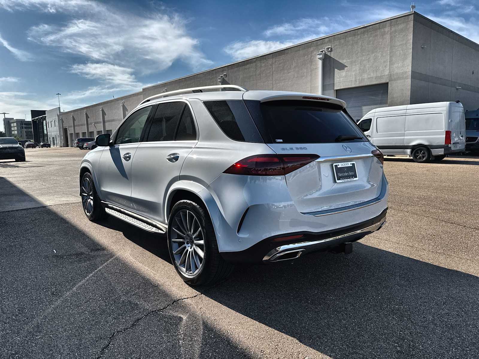 Thumbnail: 2026 Mercedes-Benz GLE - 6