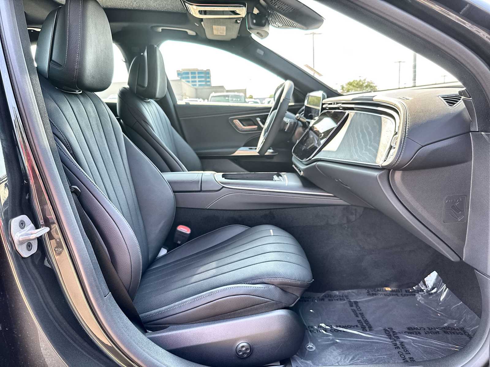 Thumbnail: 2026 Mercedes-Benz E-Class - 9