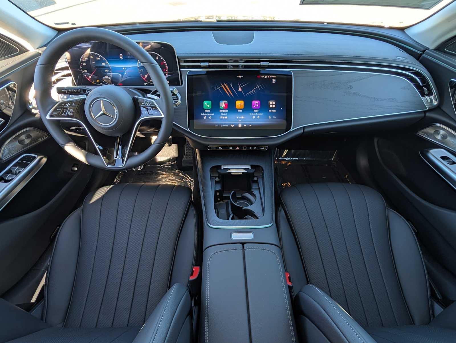 Thumbnail: 2026 Mercedes-Benz E-Class - 8