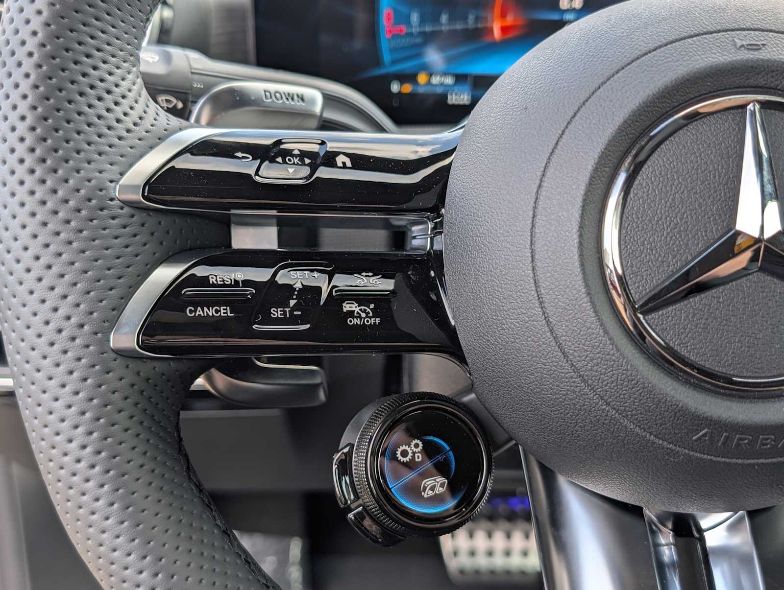 Thumbnail: 2026 Mercedes-Benz CLA - 10