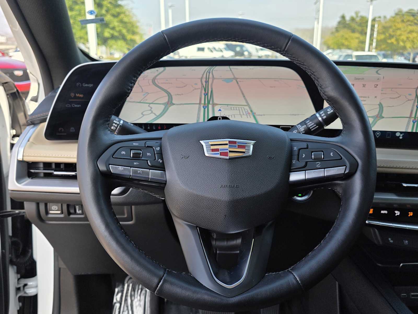 Thumbnail: 2025 Cadillac XT4 - 25