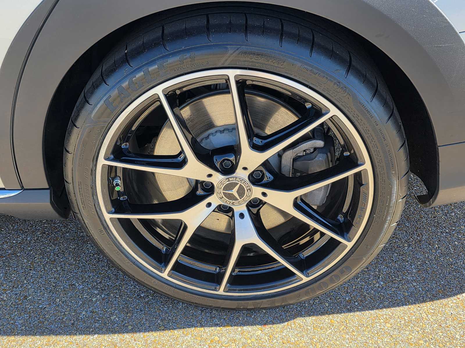 Thumbnail: 2023 Mercedes-Benz E-Class - 25