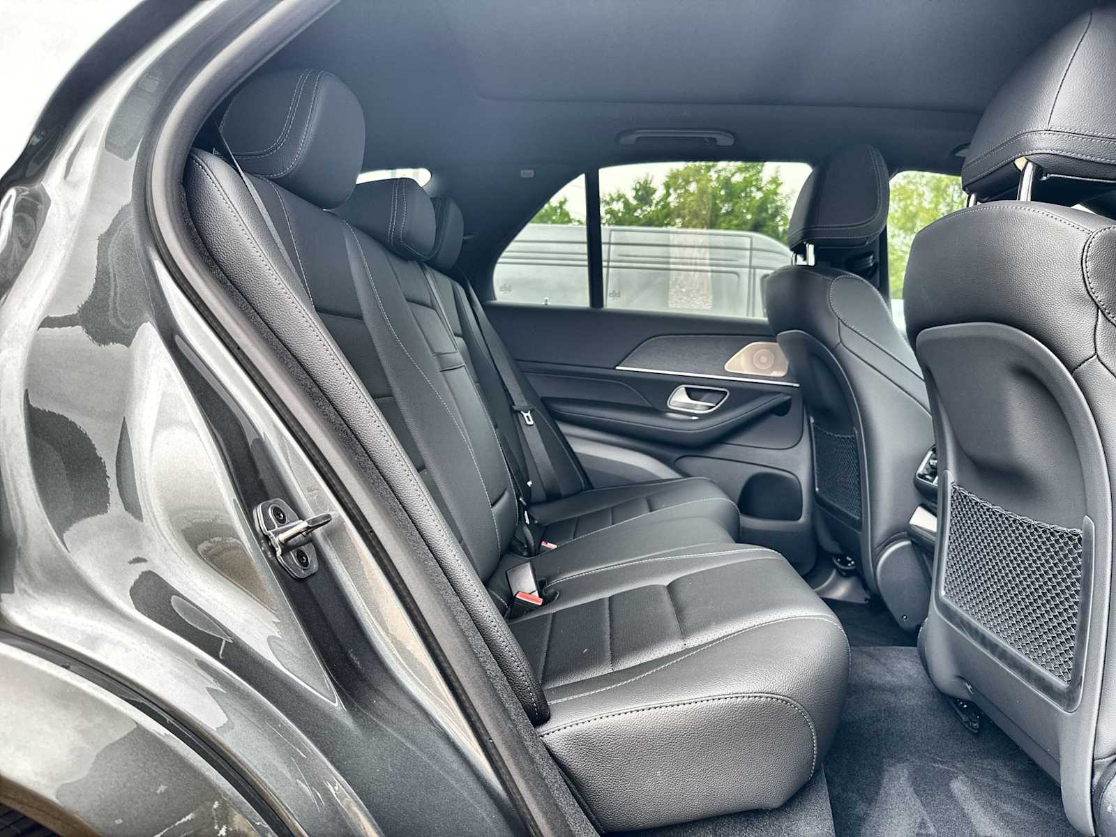 Thumbnail: 2026 Mercedes-Benz GLE - 19