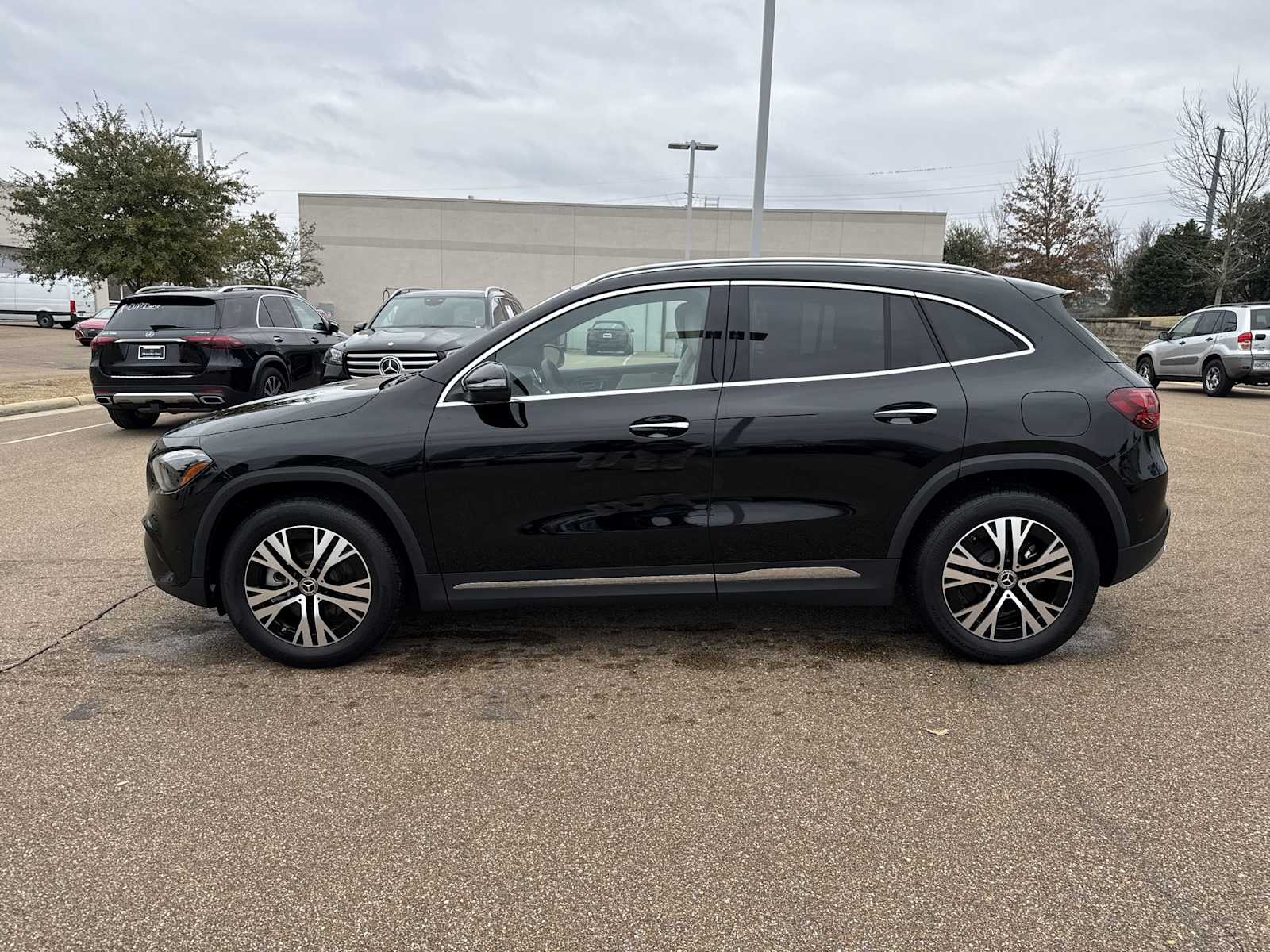 Thumbnail: 2026 Mercedes-Benz GLA - 3