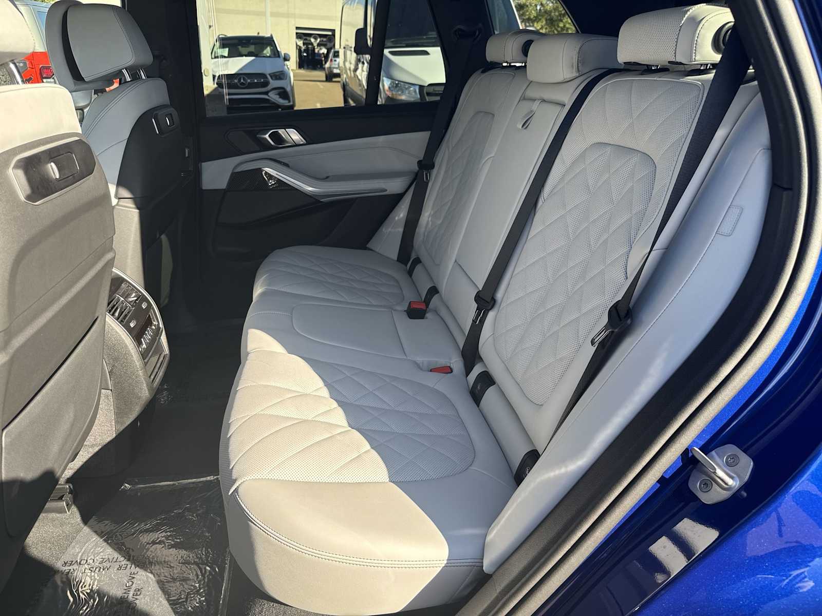 Thumbnail: 2026 BMW X5 - 18