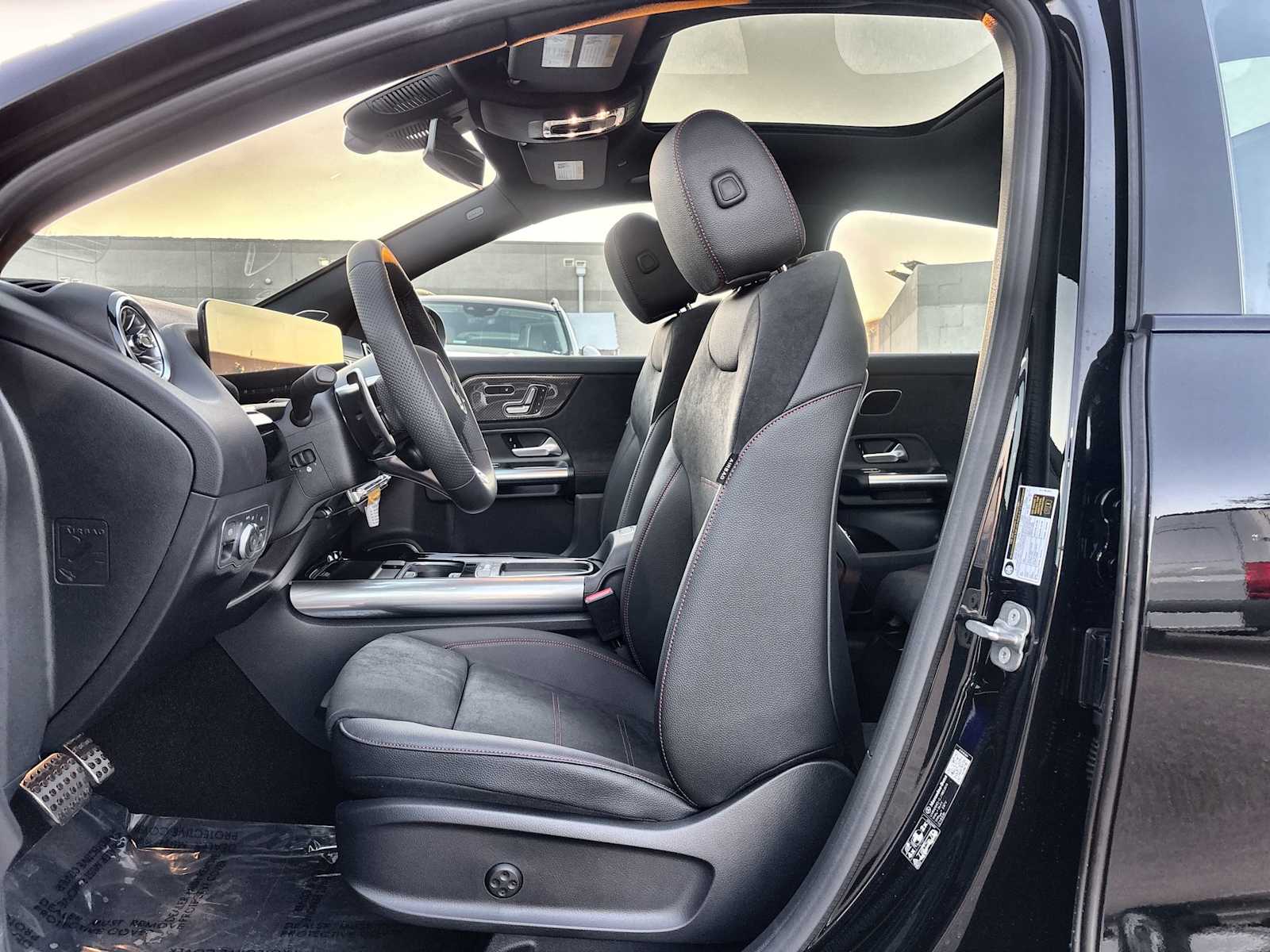 Thumbnail: 2026 Mercedes-Benz GLA - 3