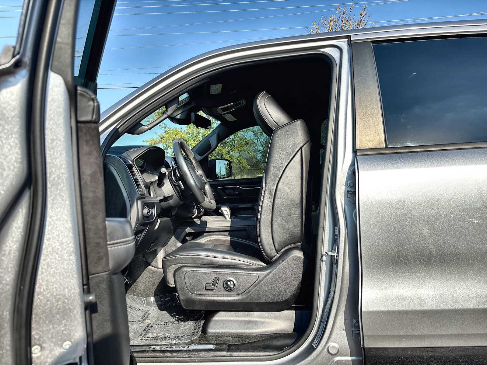 Thumbnail: 2023 RAM 1500 - 2