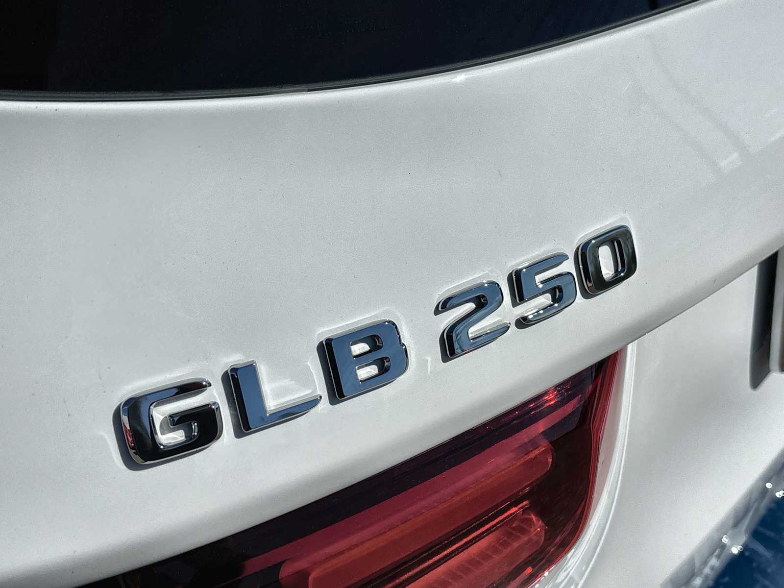 Thumbnail: 2026 Mercedes-Benz GLB - 15