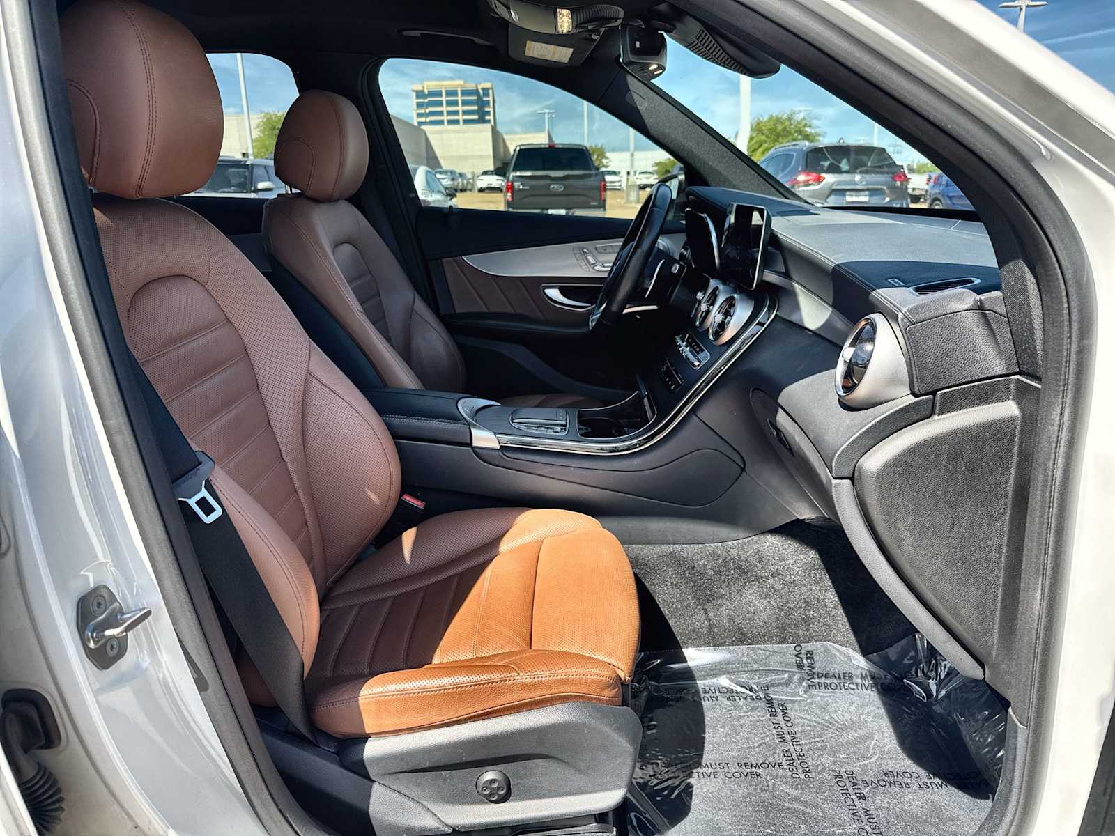 Thumbnail: 2021 Mercedes-Benz GLC - 9