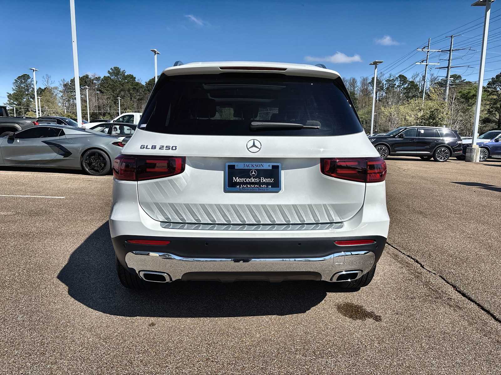 Thumbnail: 2026 Mercedes-Benz GLB - 7