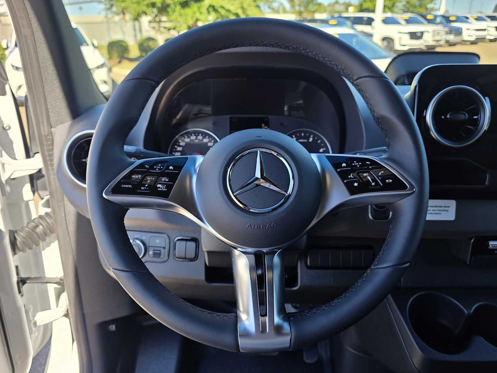 Thumbnail: 2026 Mercedes-Benz Sprinter - 24