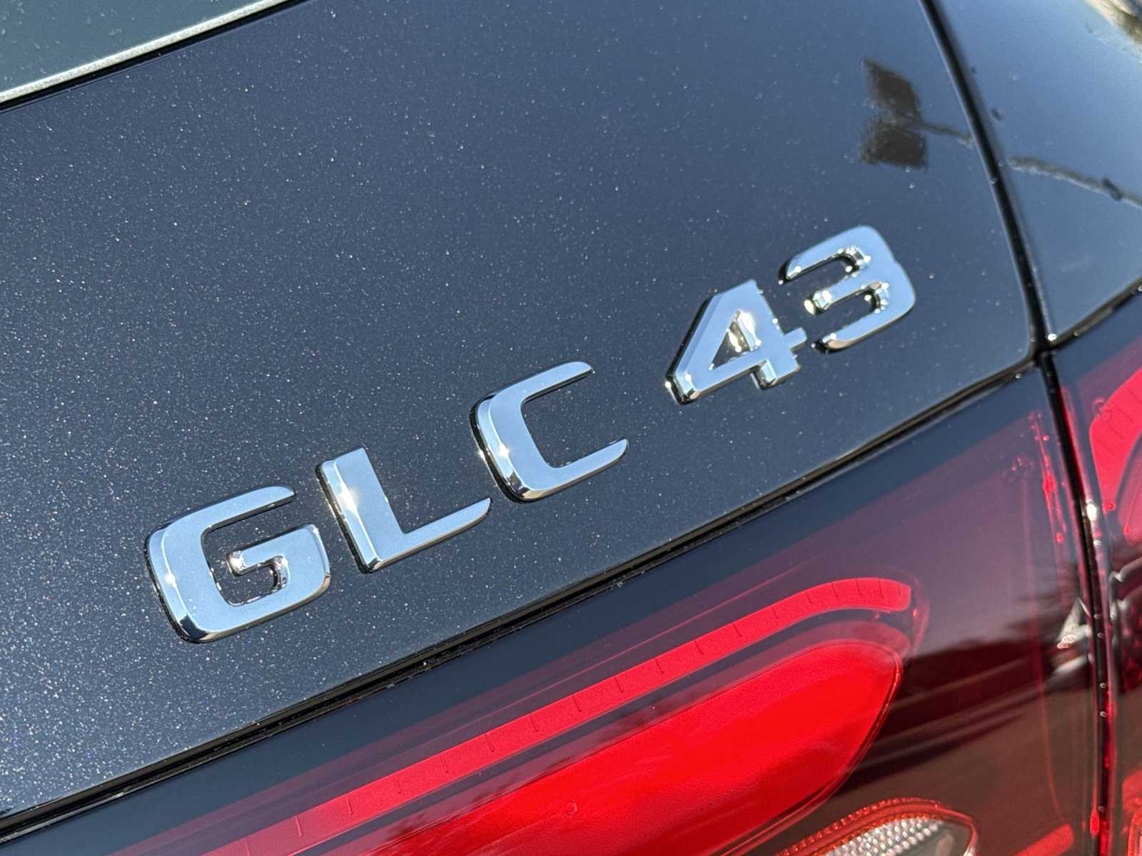 Thumbnail: 2026 Mercedes-Benz GLC - 11