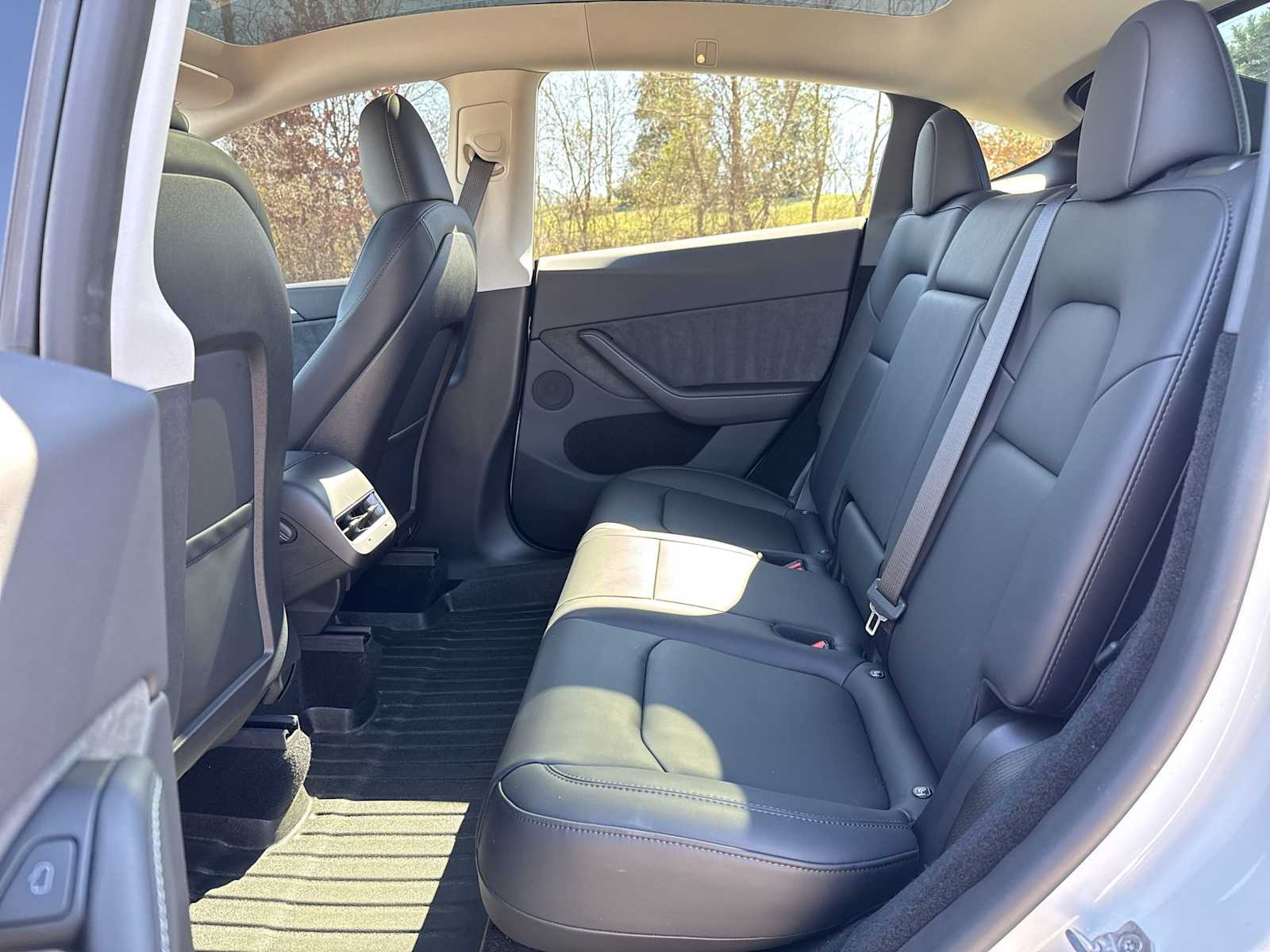 Thumbnail: 2024 Tesla Model Y - 17