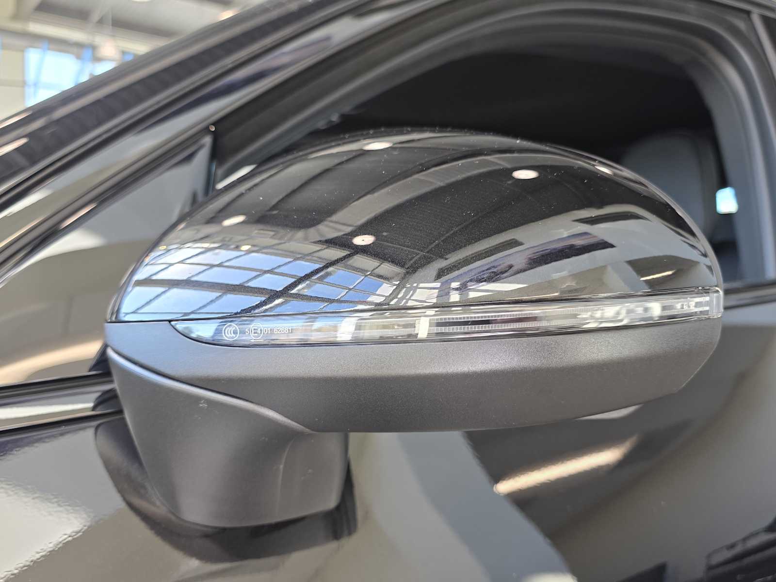 Thumbnail: 2026 Mercedes-Benz GLC - 22