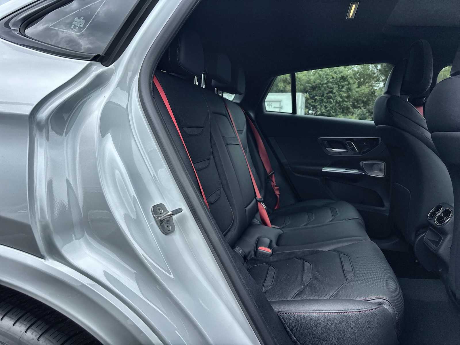 Thumbnail: 2026 Mercedes-Benz GLC - 19