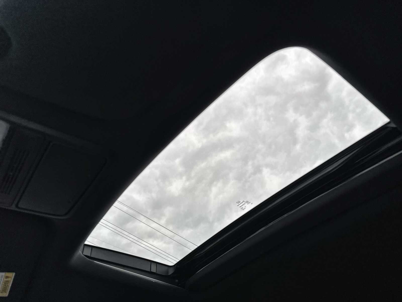 Thumbnail: 2023 Honda Odyssey - 28