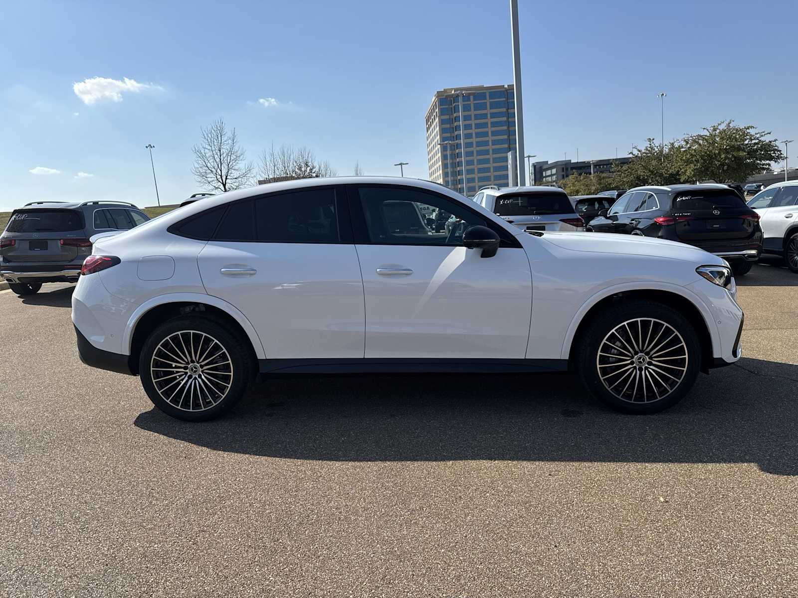 Thumbnail: 2026 Mercedes-Benz GLC - 7