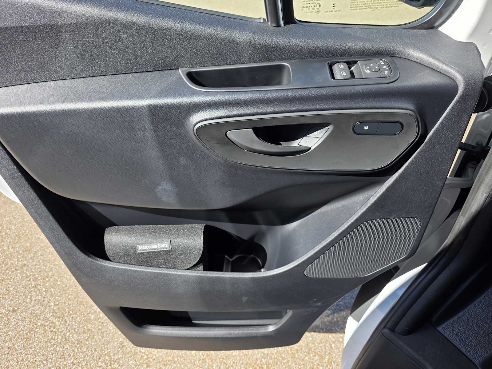 Thumbnail: 2026 Mercedes-Benz Sprinter - 13