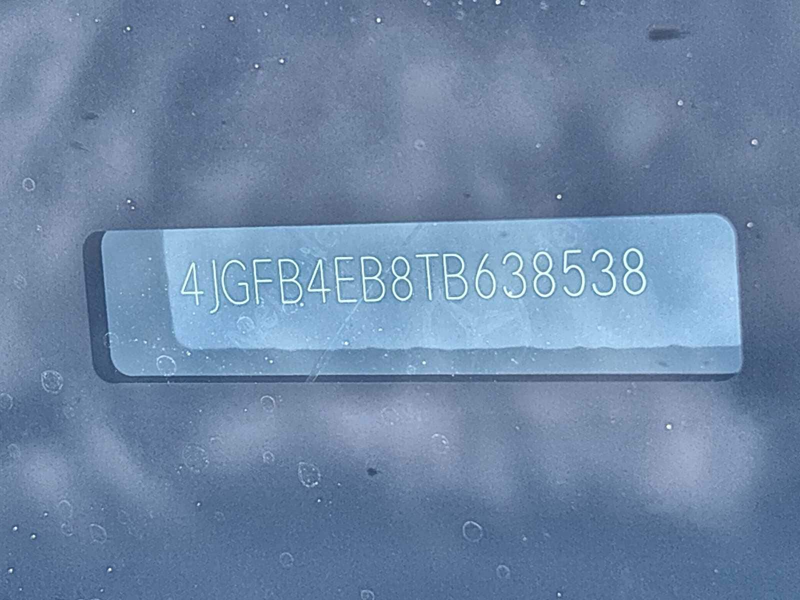 Thumbnail: 2026 Mercedes-Benz GLE - 25