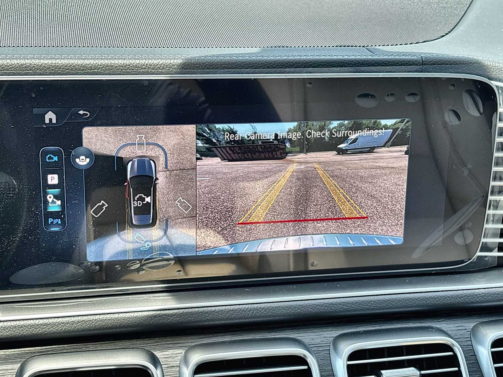 Thumbnail: 2026 Mercedes-Benz GLE - 27