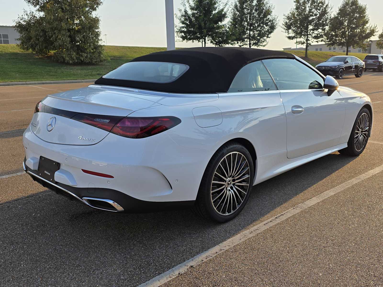 2026 Mercedes Benz CLE 300 4MATIC photo 4