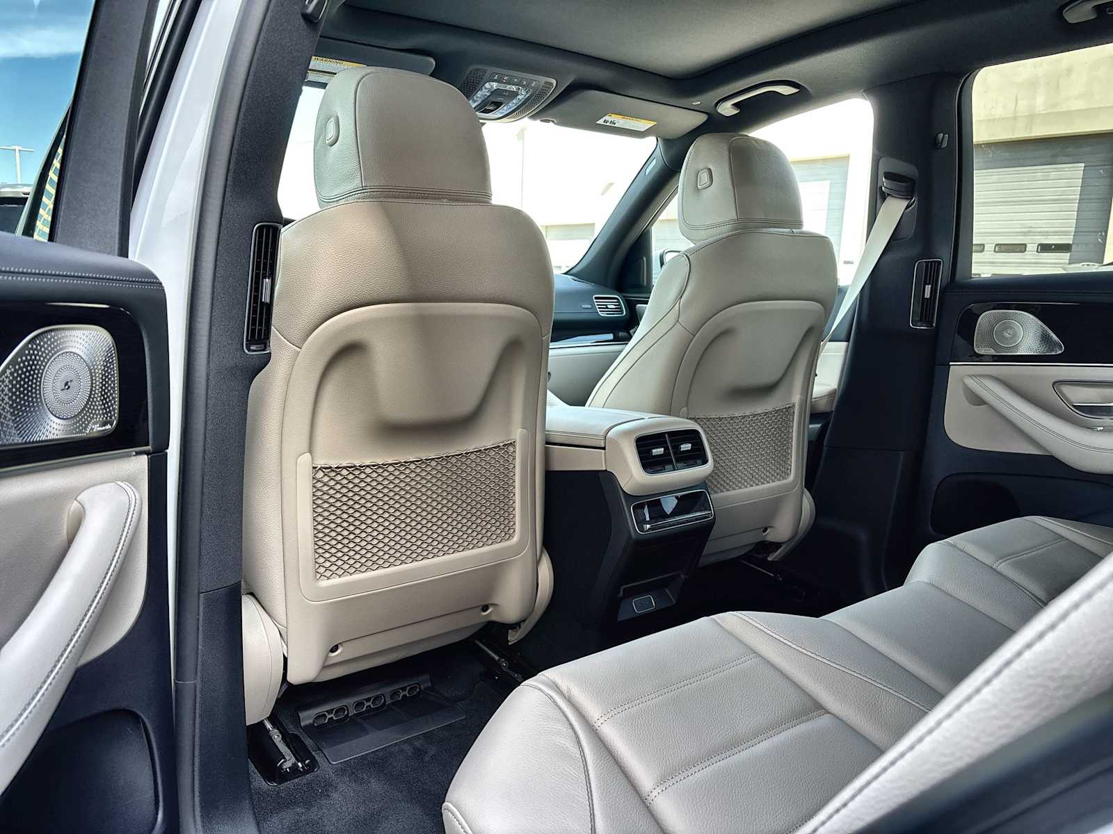 Thumbnail: 2026 Mercedes-Benz GLE - 18