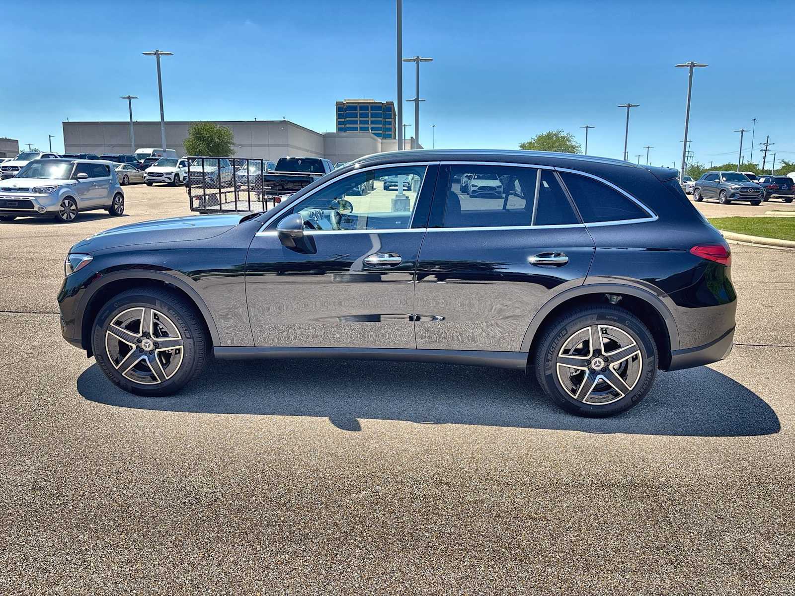 Thumbnail: 2026 Mercedes-Benz GLC - 5