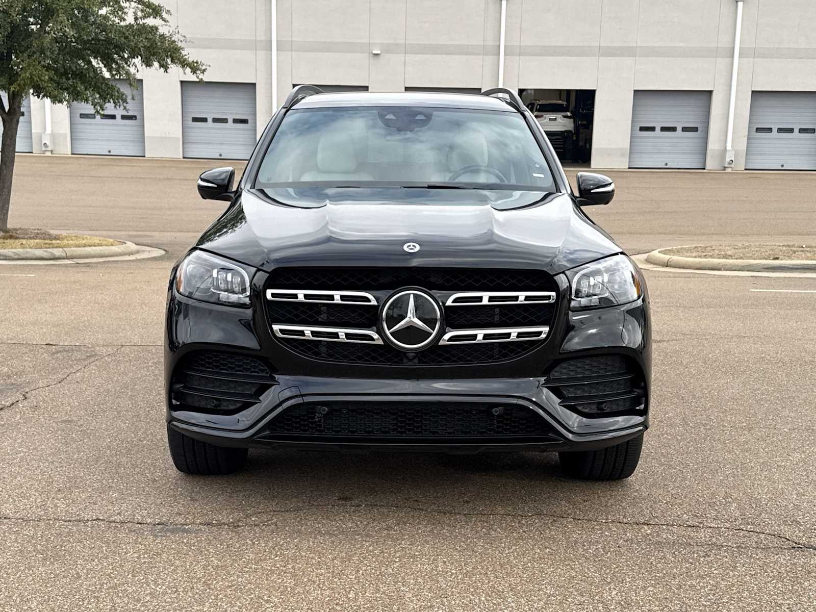 Thumbnail: 2023 Mercedes-Benz GLS - 8