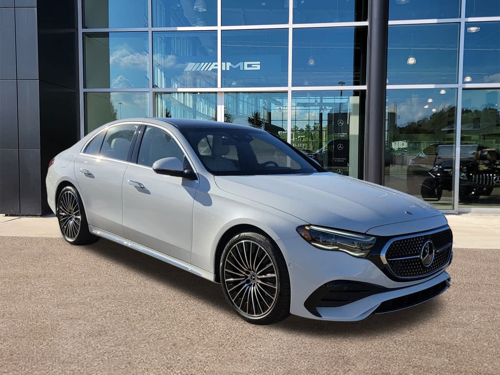 Thumbnail: 2026 Mercedes-Benz E-Class - 4