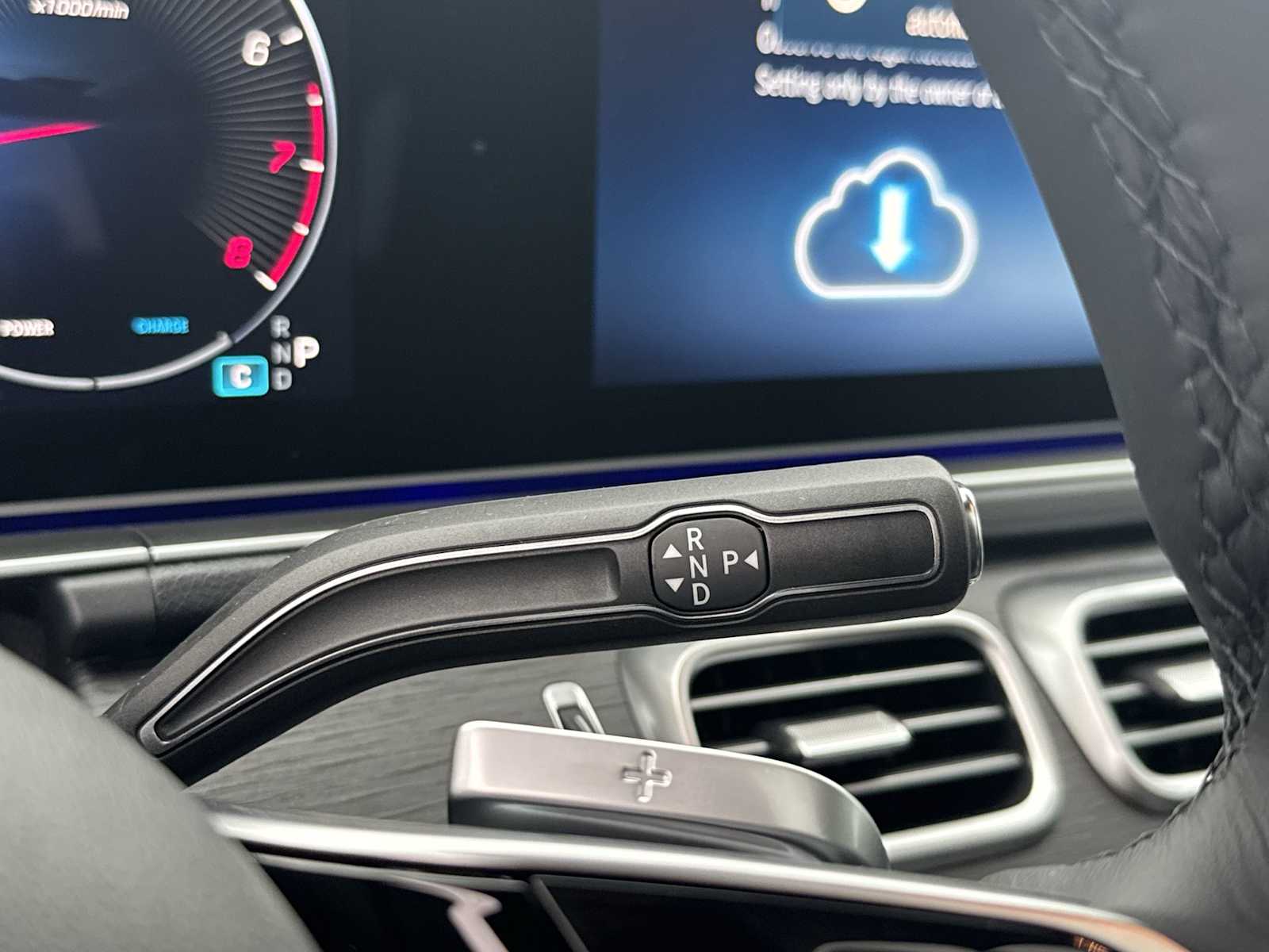 Thumbnail: 2026 Mercedes-Benz GLE - 24