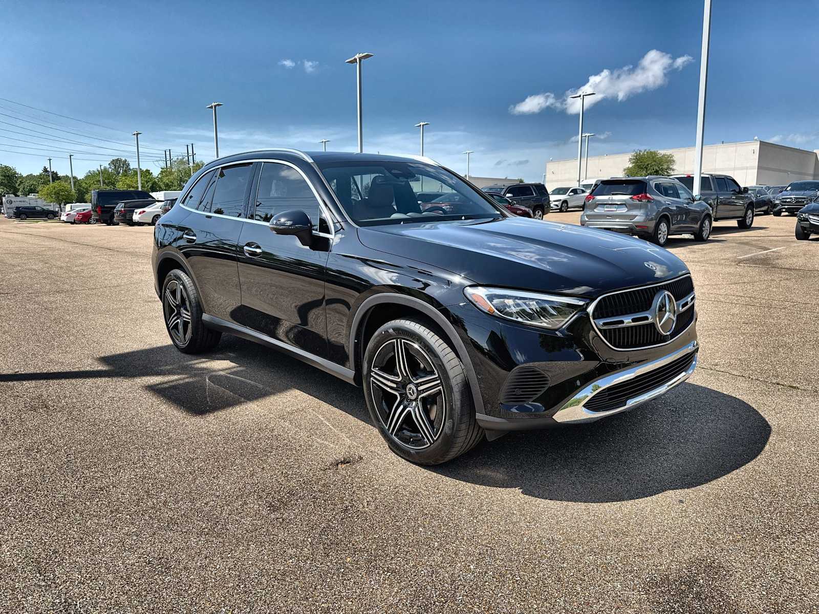 Thumbnail: 2026 Mercedes-Benz GLC - 11