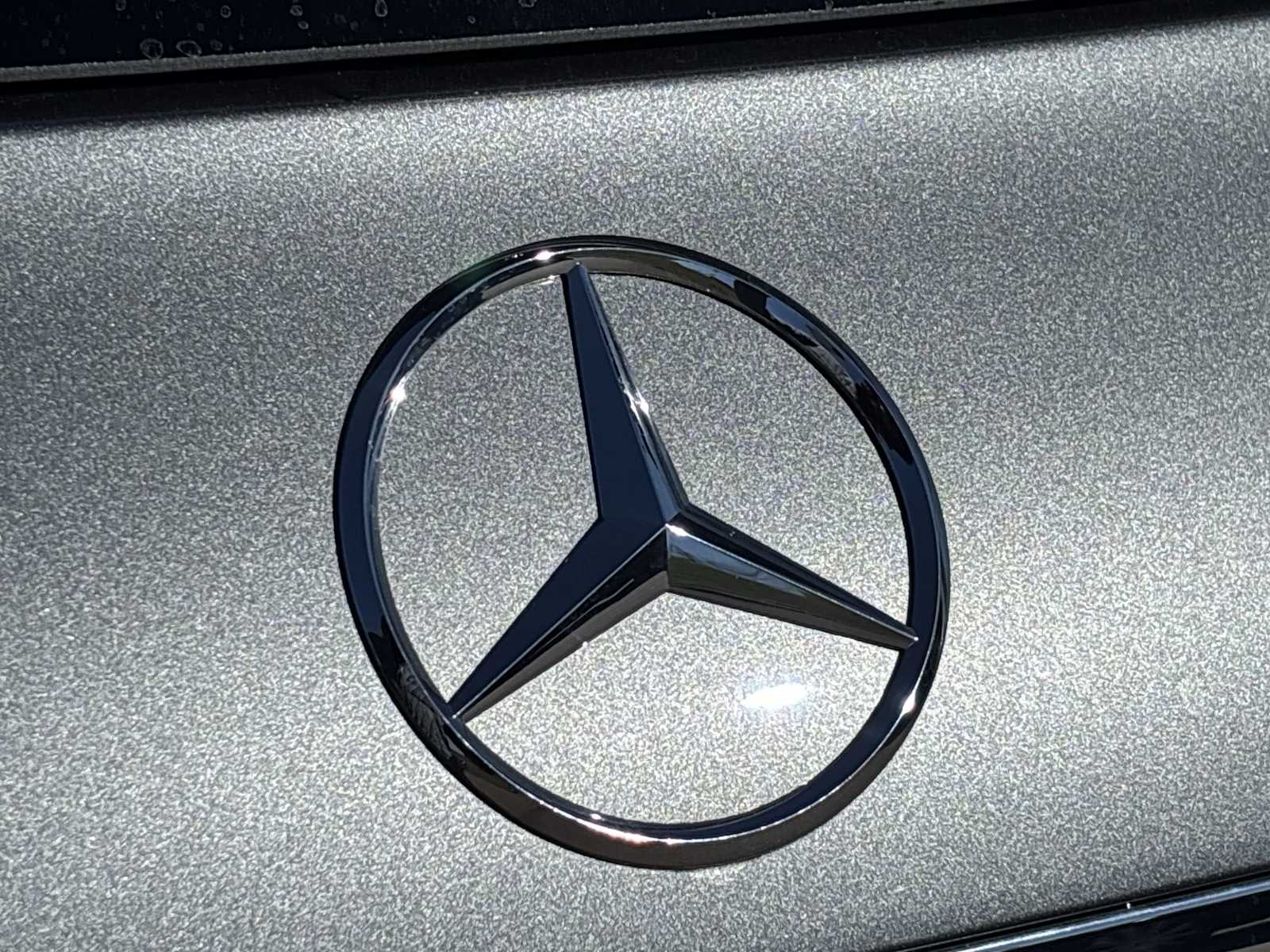 Thumbnail: 2026 Mercedes-Benz GLE - 10