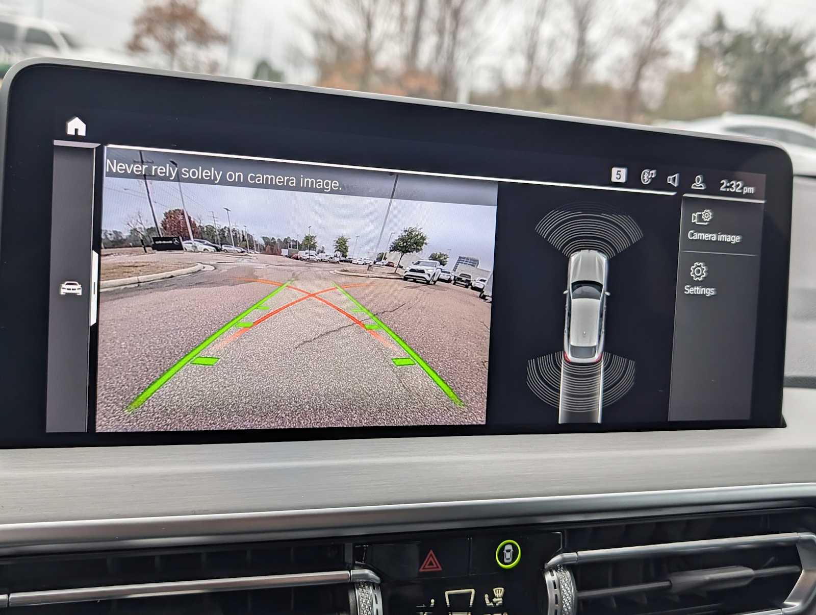 Thumbnail: 2025 BMW X4 - 15