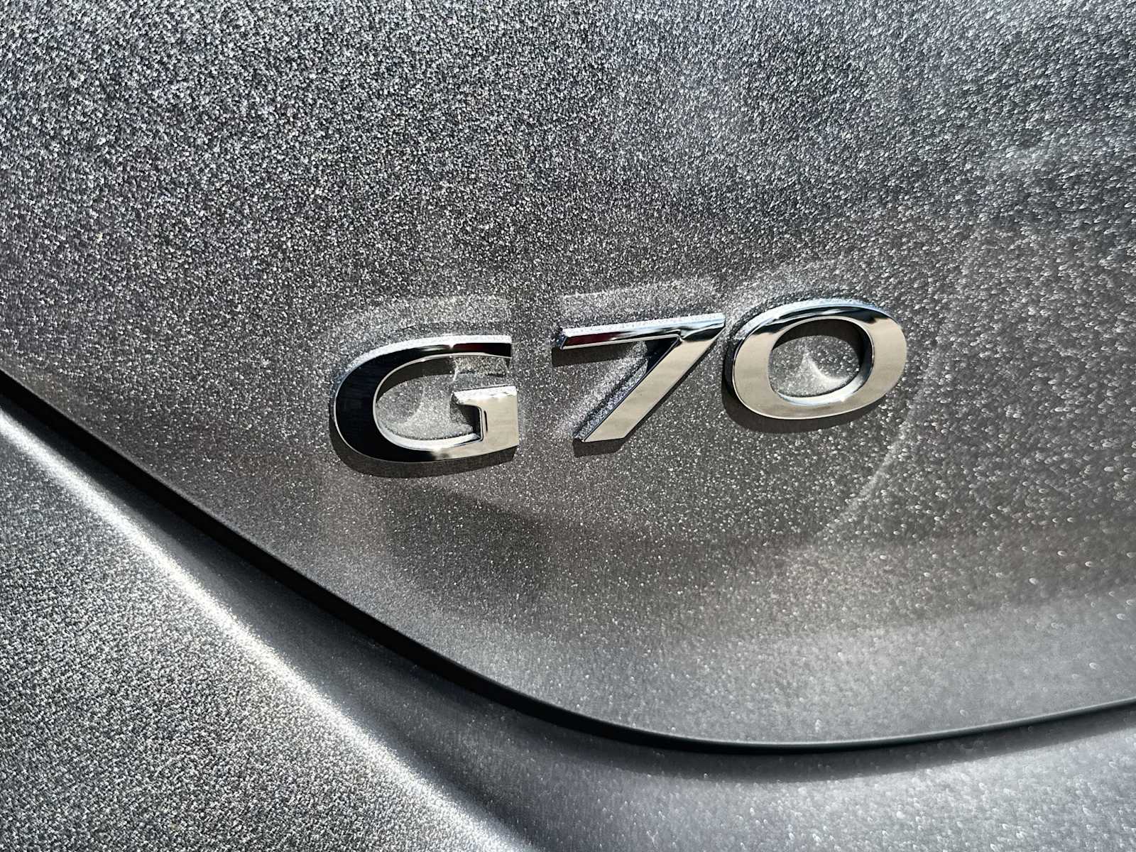 Thumbnail: 2022 Genesis G70 - 15