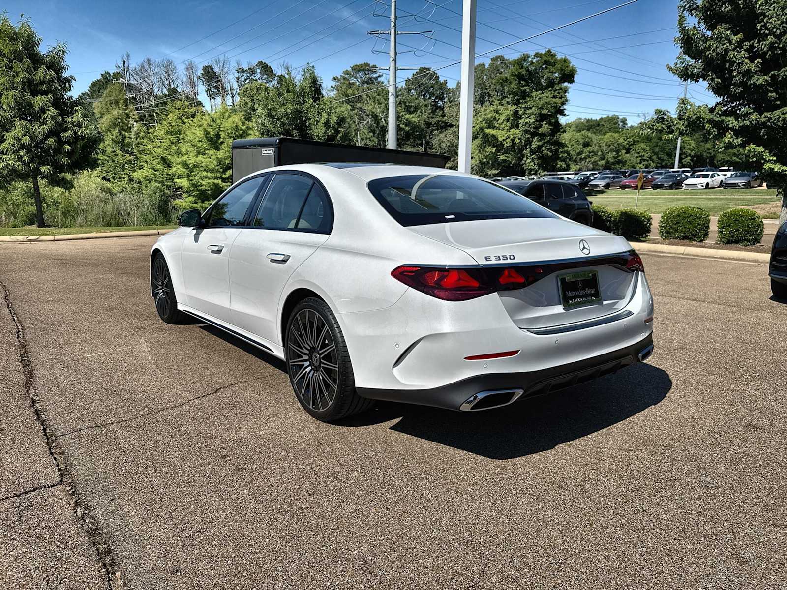 Thumbnail: 2026 Mercedes-Benz E-Class - 6