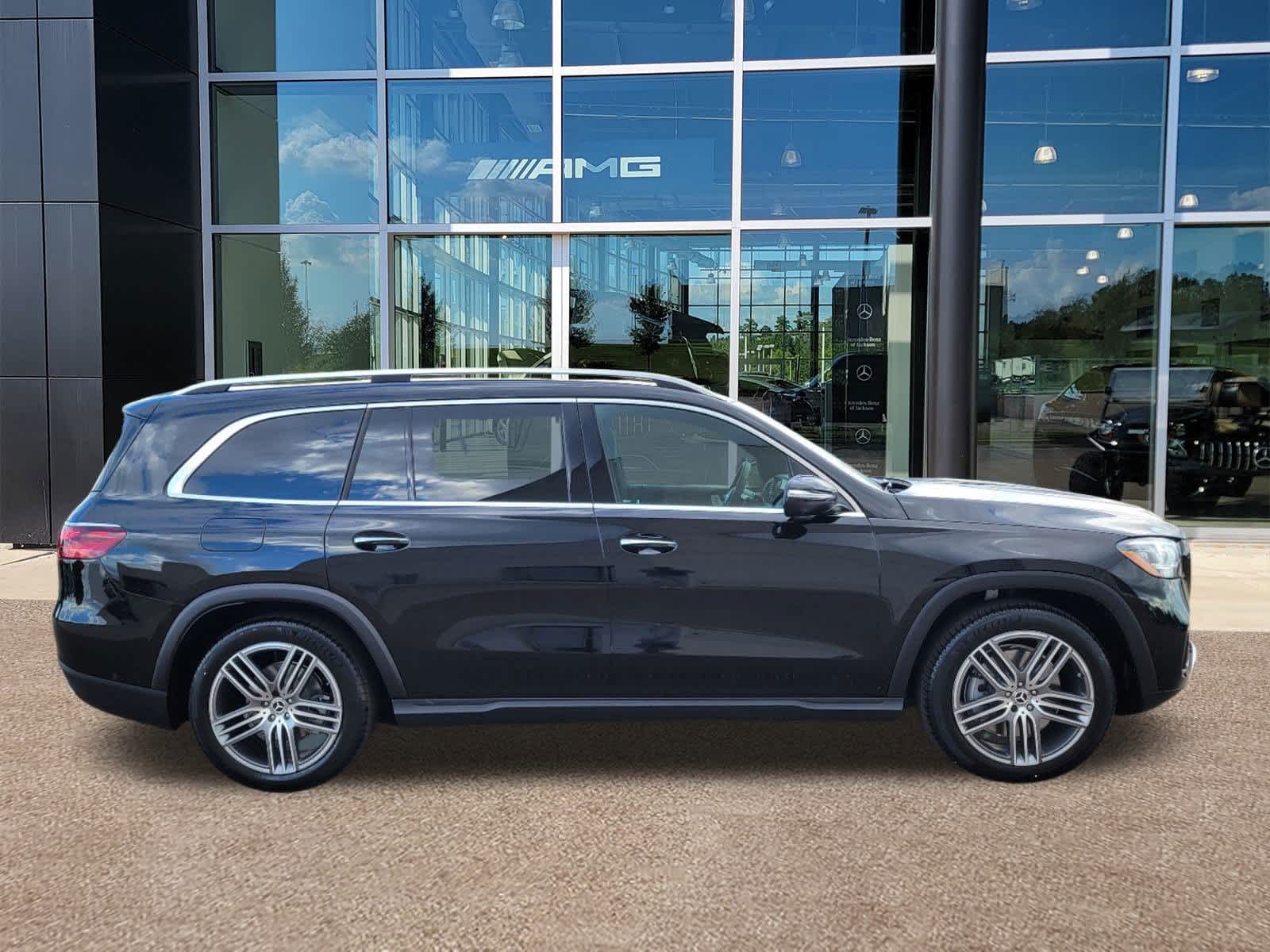 Thumbnail: 2025 Mercedes-Benz GLS - 26