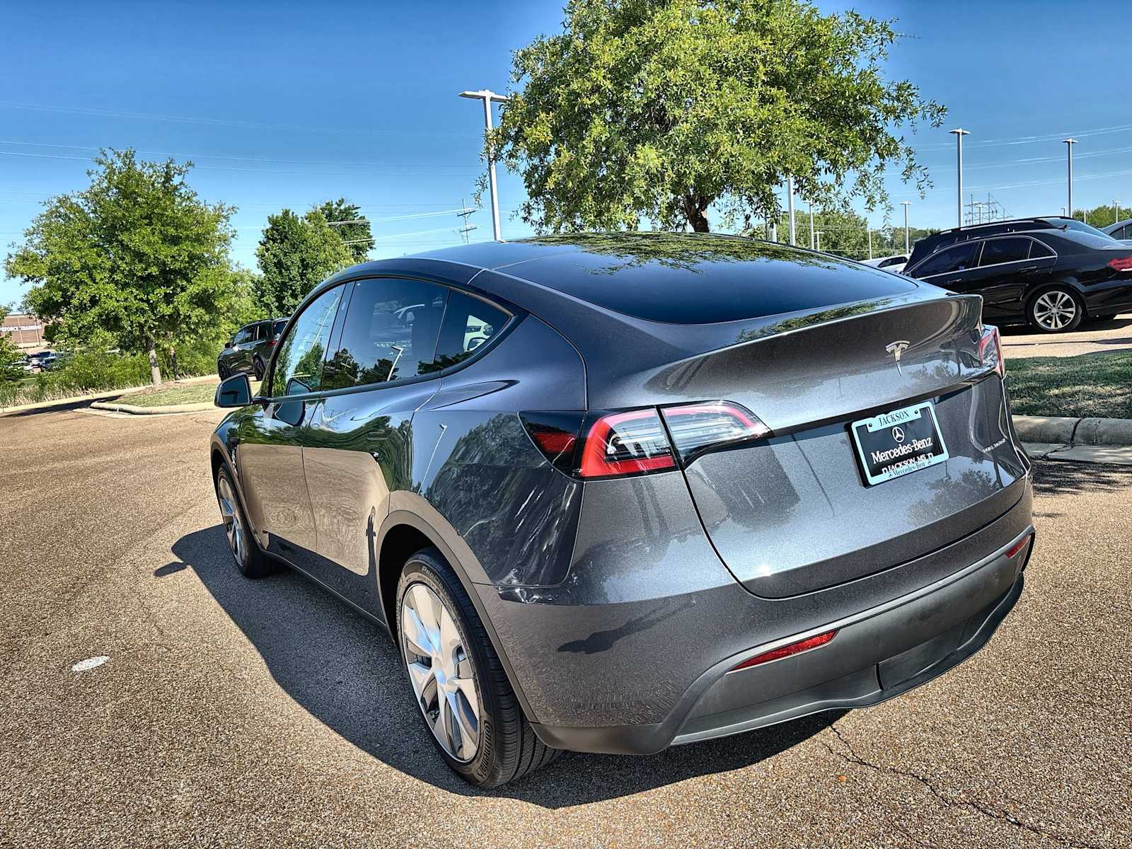 Thumbnail: 2023 Tesla Model Y - 6
