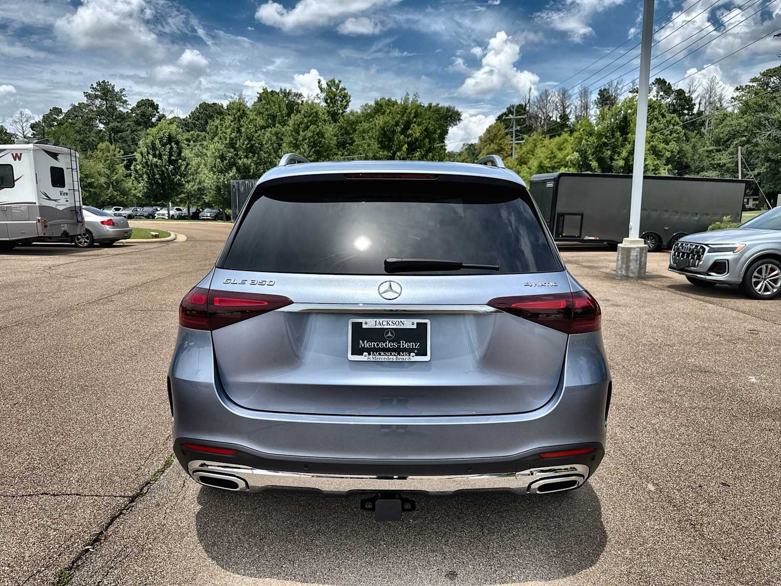 Thumbnail: 2026 Mercedes-Benz GLE - 7