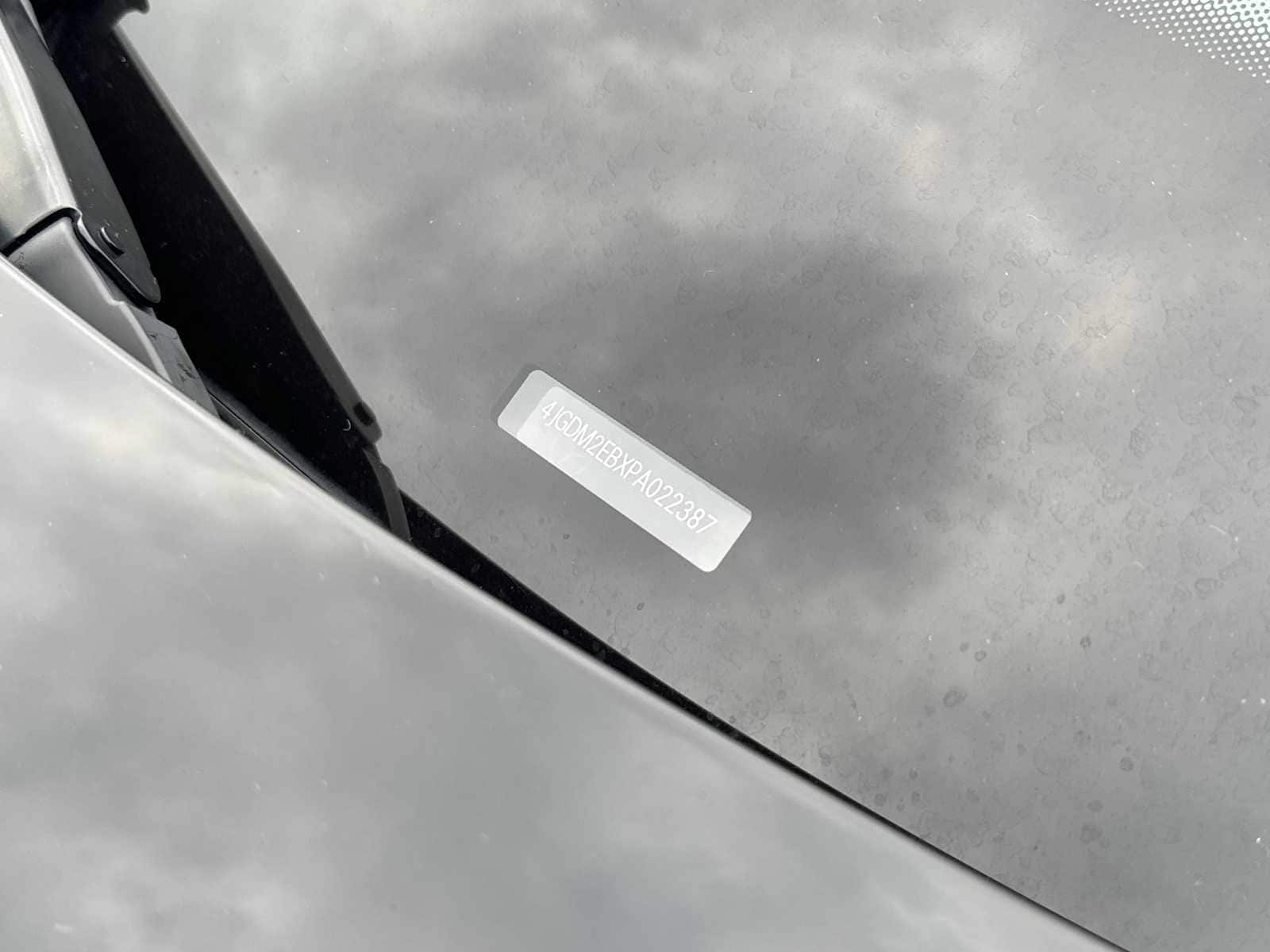 Thumbnail: 2023 Mercedes-Benz EQS - 26