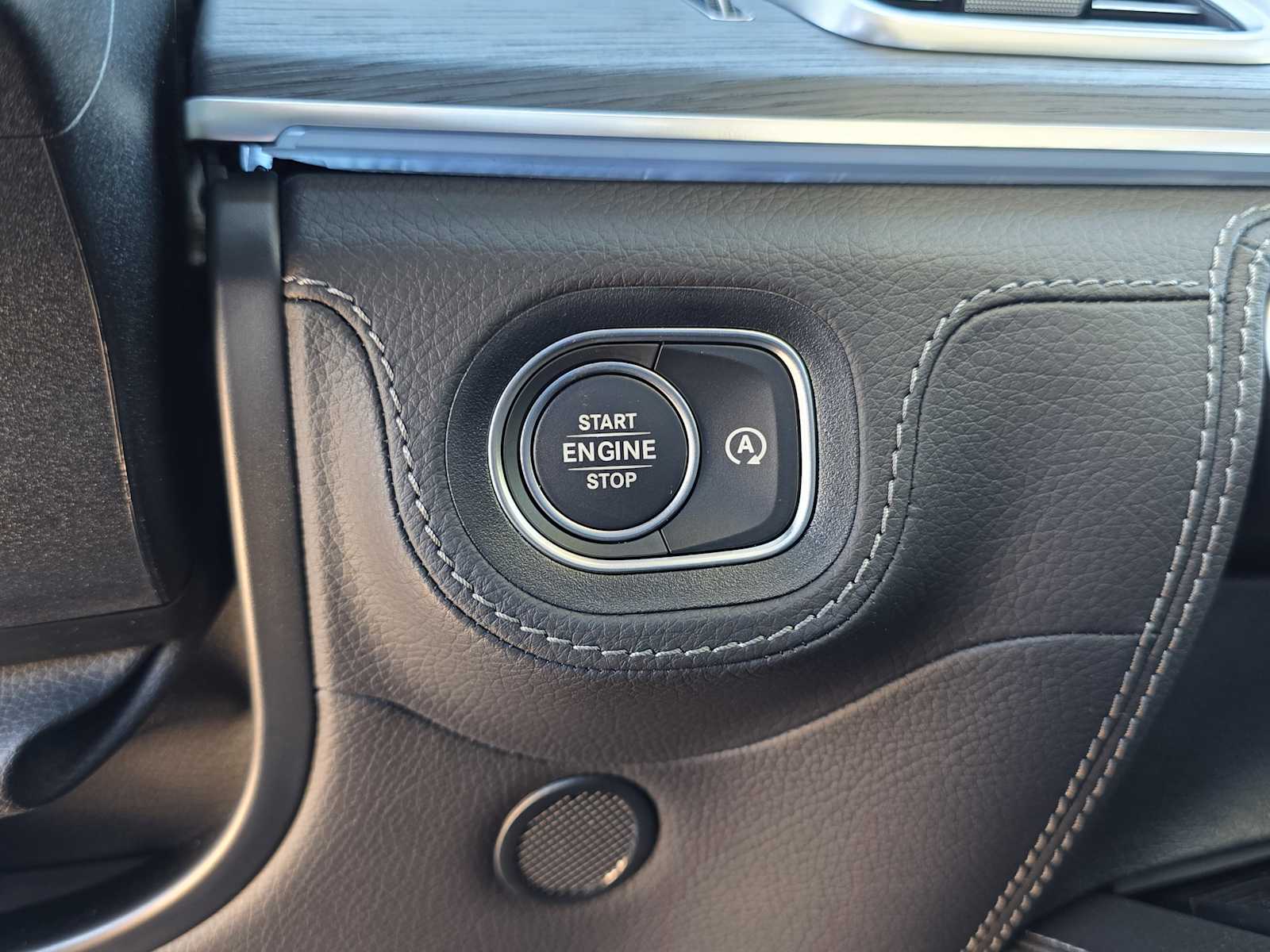 Thumbnail: 2026 Mercedes-Benz GLE - 21