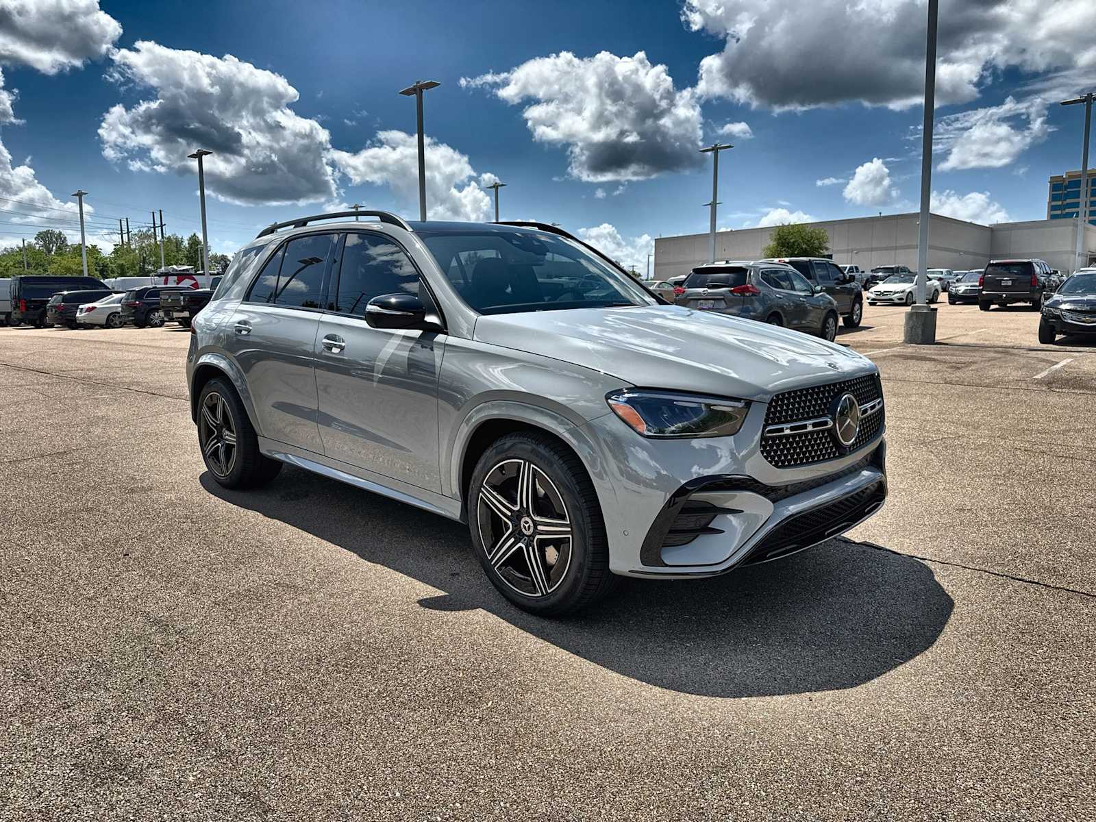 Thumbnail: 2026 Mercedes-Benz GLE - 11
