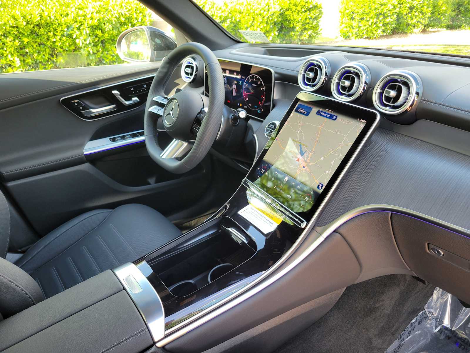 2025 Mercedes-Benz GLC 300 19
