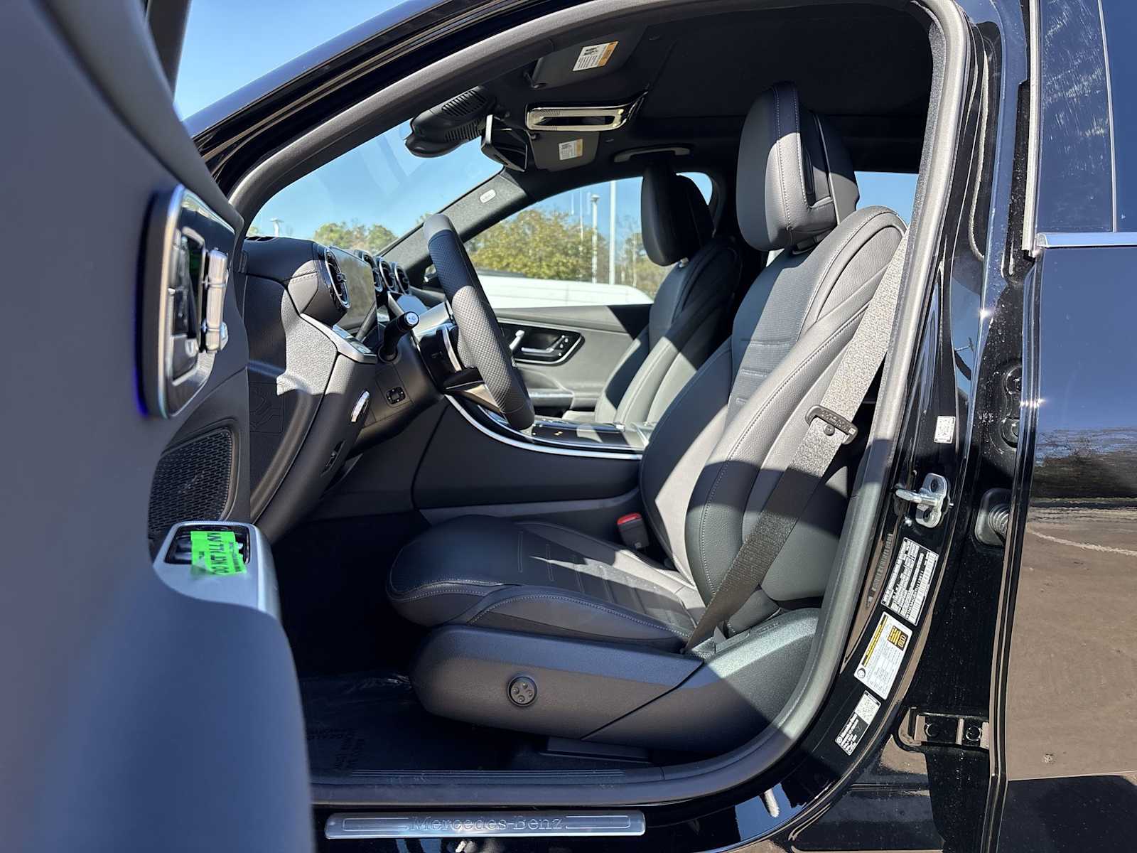 Thumbnail: 2026 Mercedes-Benz GLC - 2