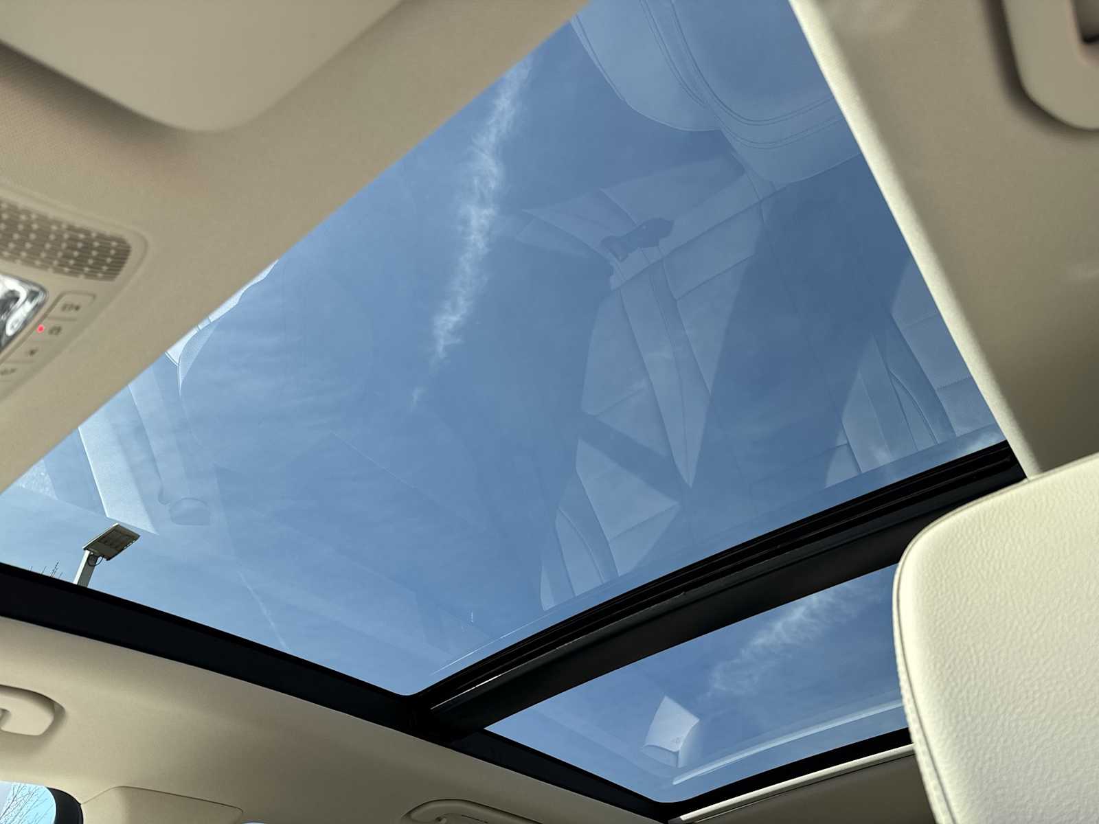 Thumbnail: 2026 Mercedes-Benz GLE - 17