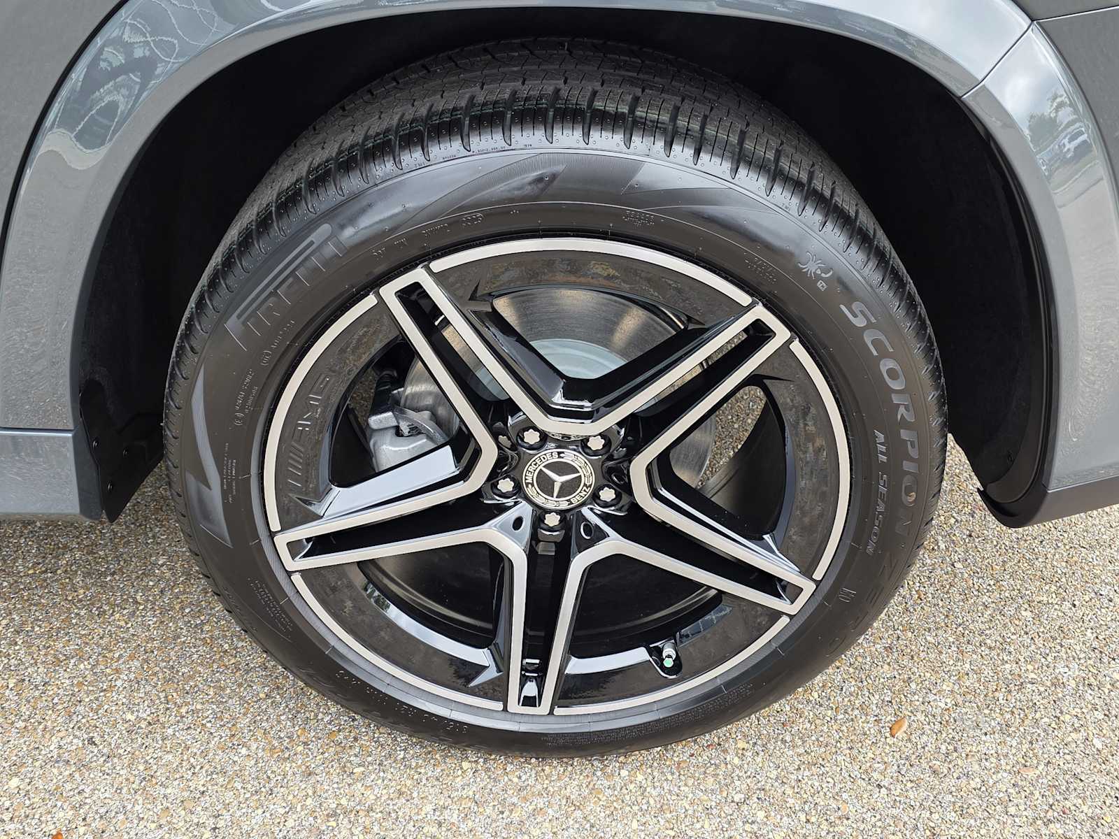 Thumbnail: 2026 Mercedes-Benz GLS - 7